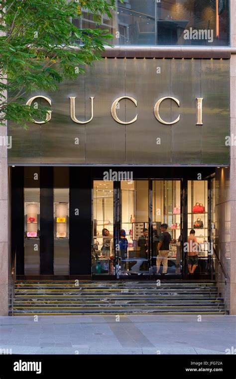 trinh dieen gucci|gucci vietnam.